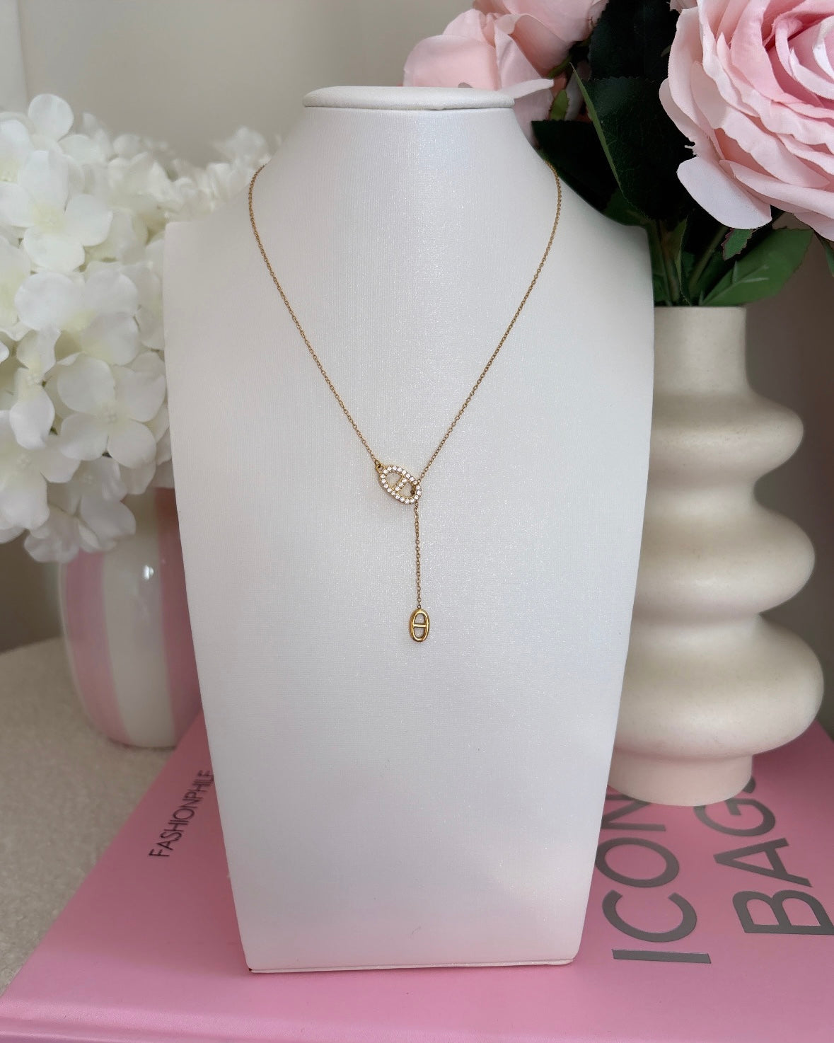 COLLIER LINI
