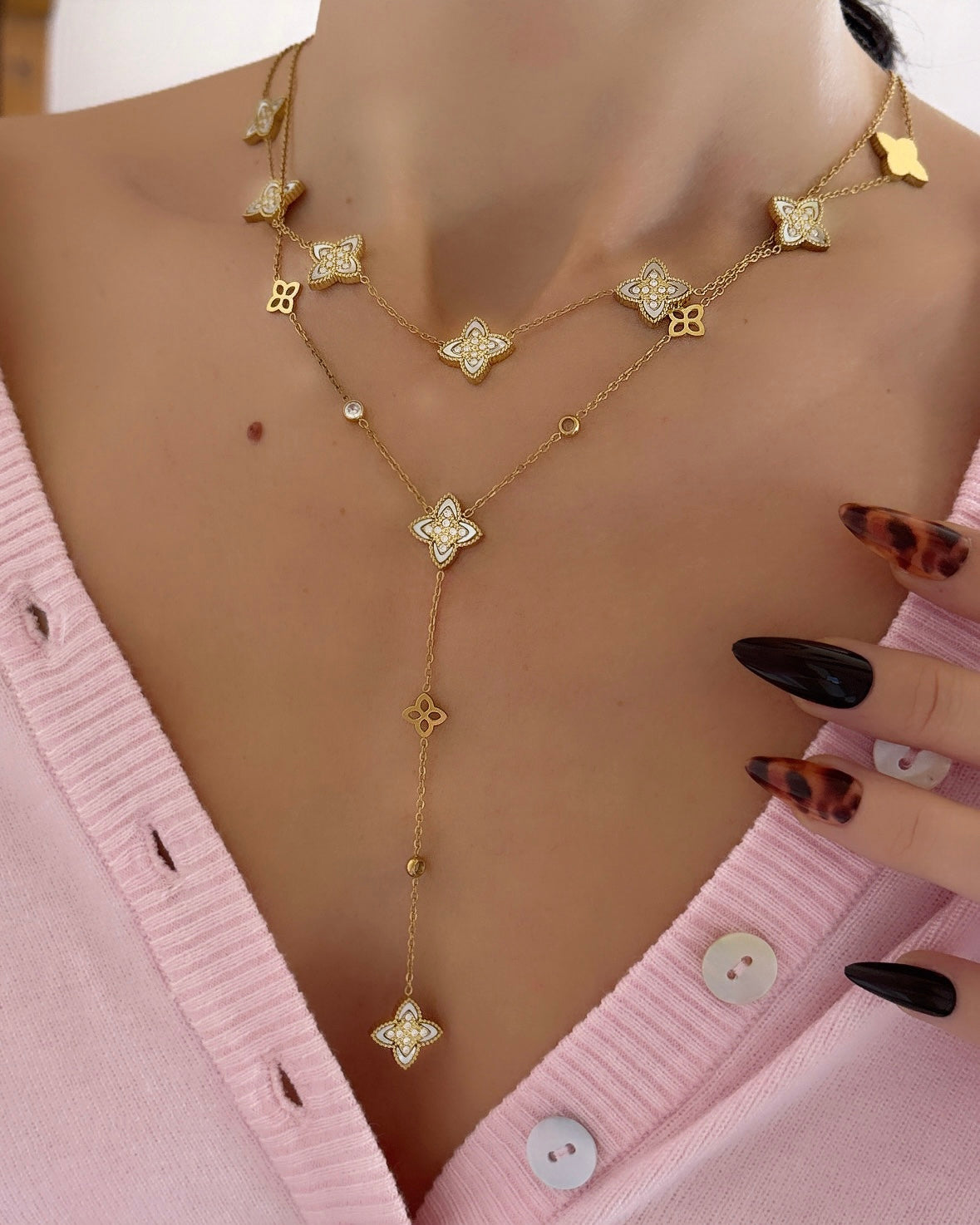 COLLIER AUBREY