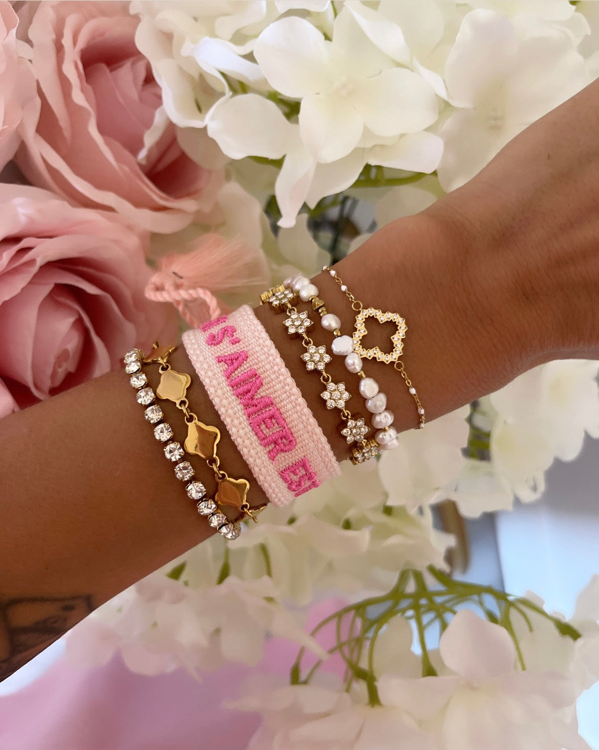 BRACELET BRODÉ SI S’AIMER EST UN PÉCHÉ…