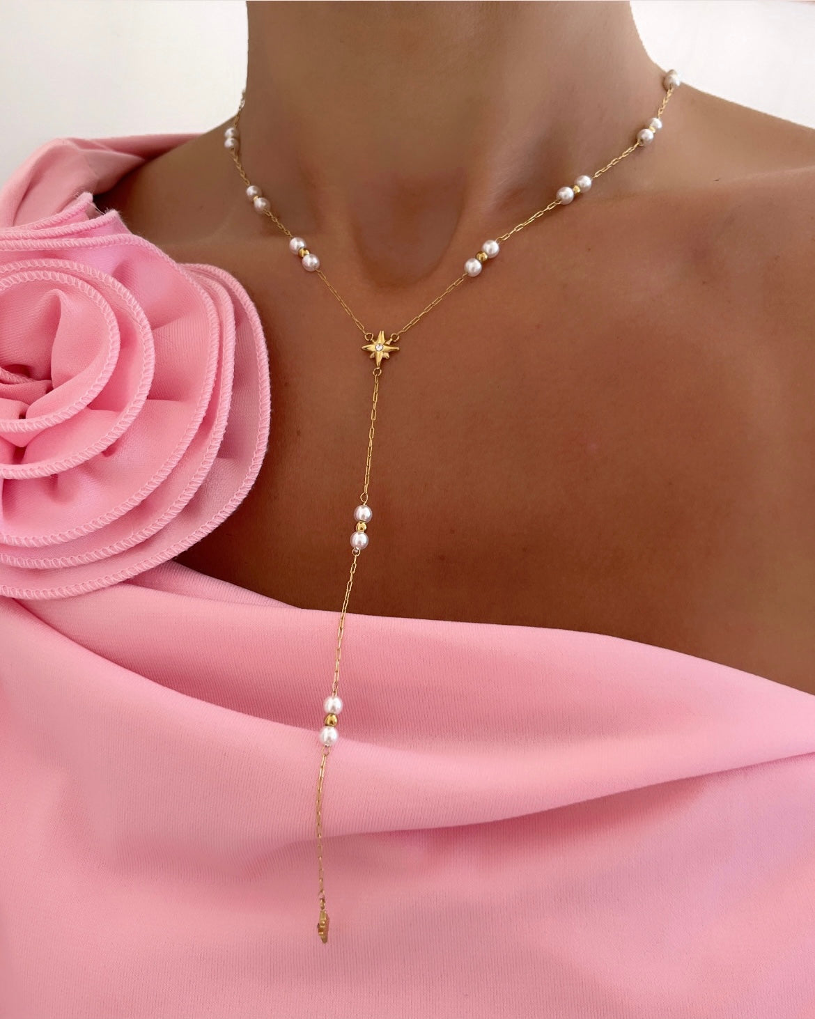 COLLIER JODIE