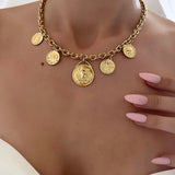 COLLIER DELILAH