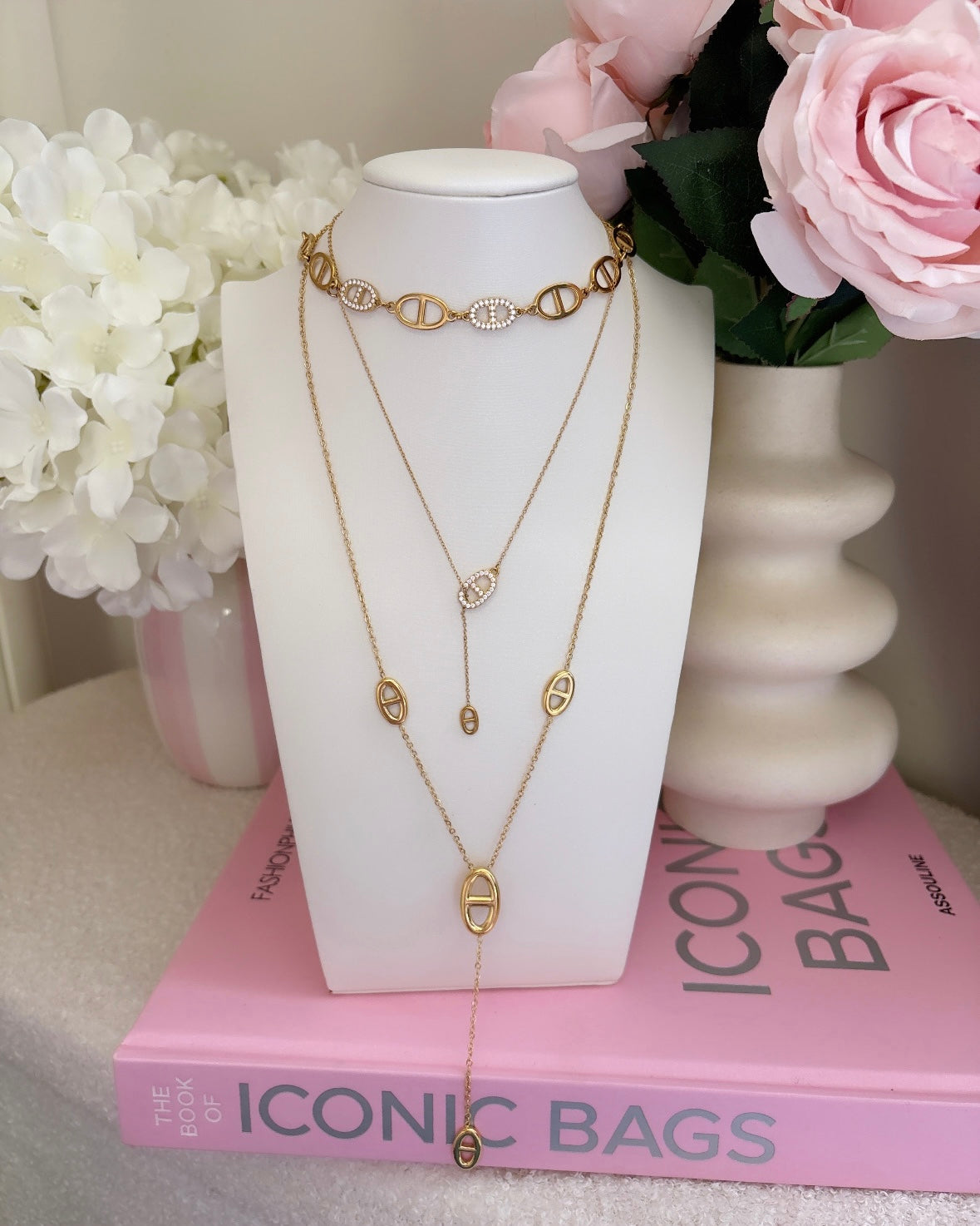 COLLIER LINI
