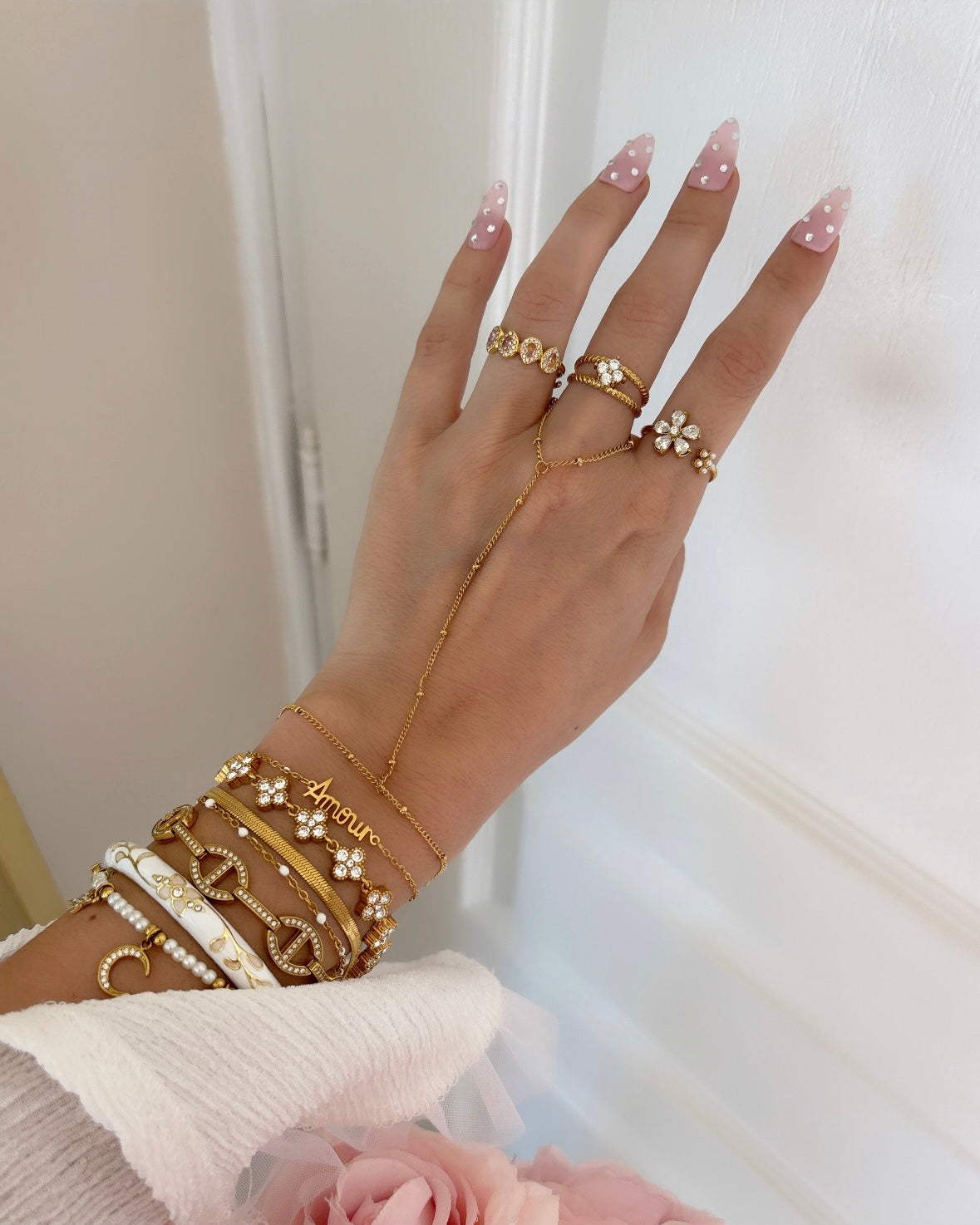 CHAÎNE DE MAIN SIMPLICITÉ