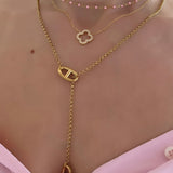 COLLIER SASHA
