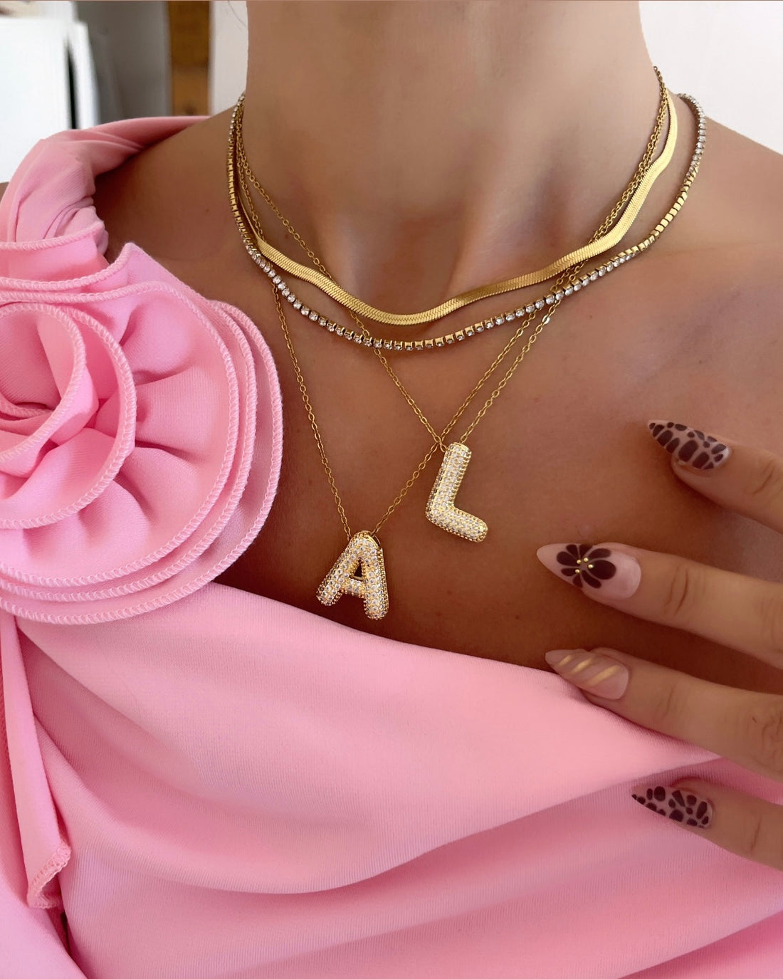 COLLIER LETTRE BUBBLE STRASS