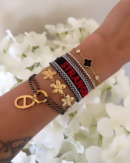 BRACELET STRANGER THINGS ROUGE