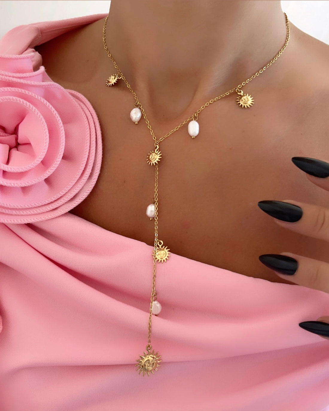 COLLIER HALLIE