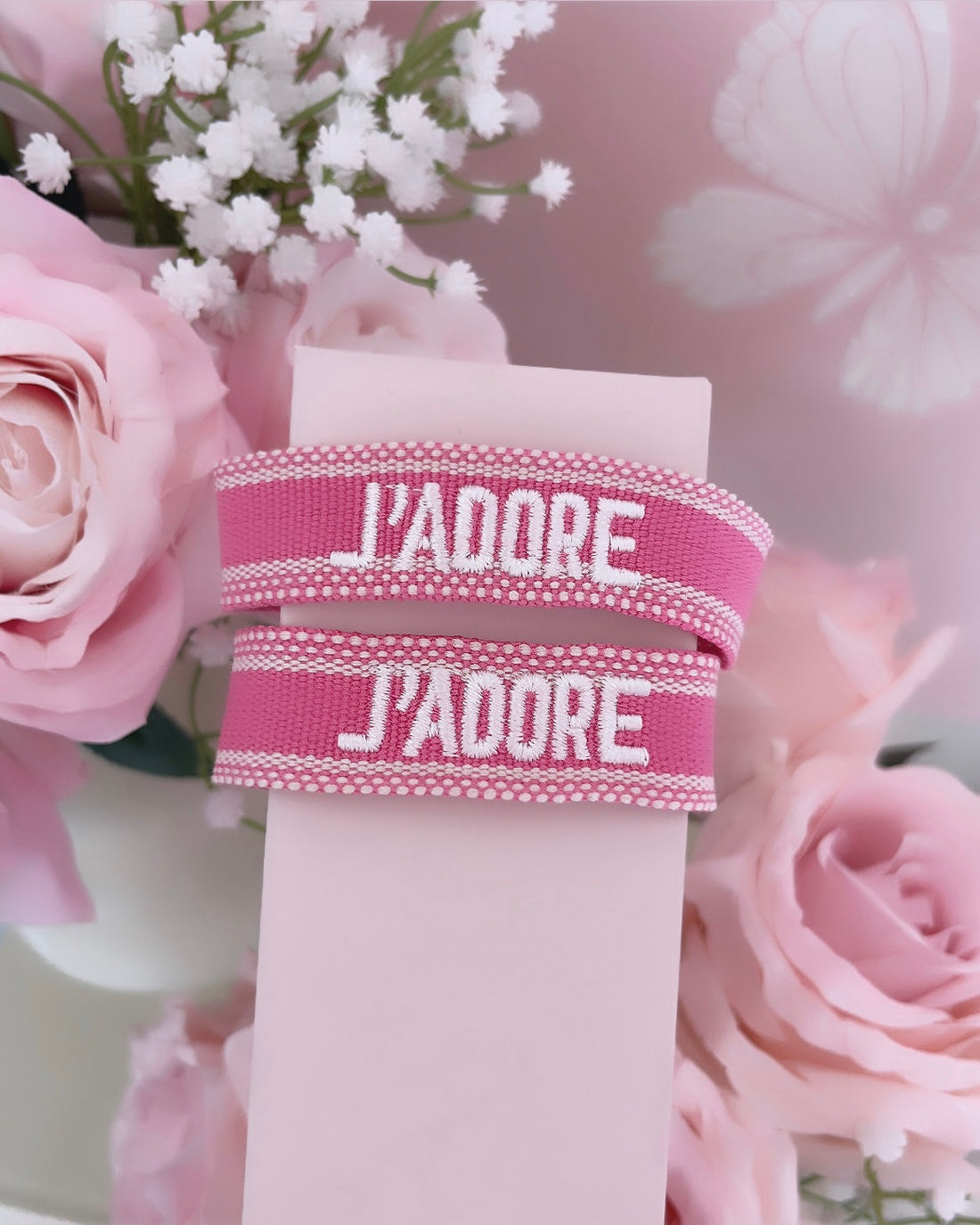 BRACELET BRODÉ J’ADORE ROSE