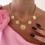 COLLIER DELILAH