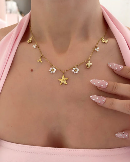 COLLIER DARLA