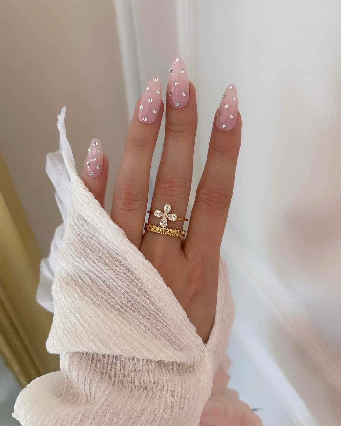 BAGUE AVA