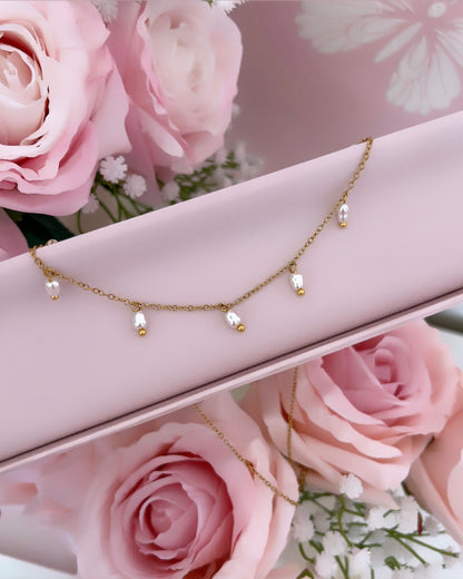 COLLIER PIA
