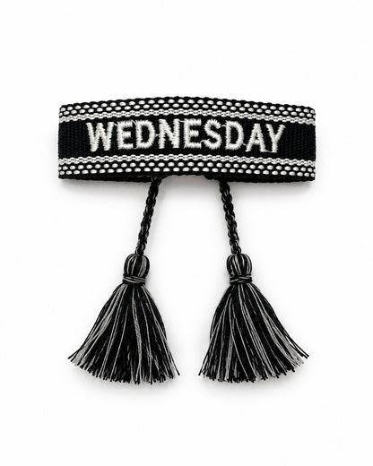 BRACELET BRODÉ WEDNESDAY