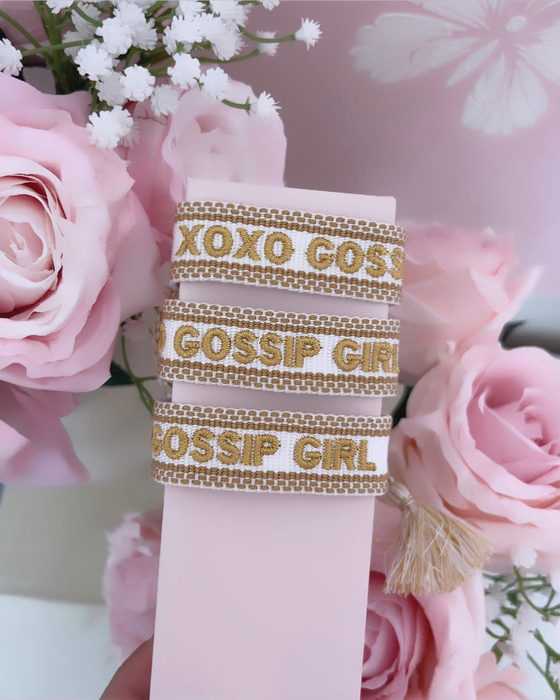 BRACELET BRODÉ GOSSIP GIRL DORÉ