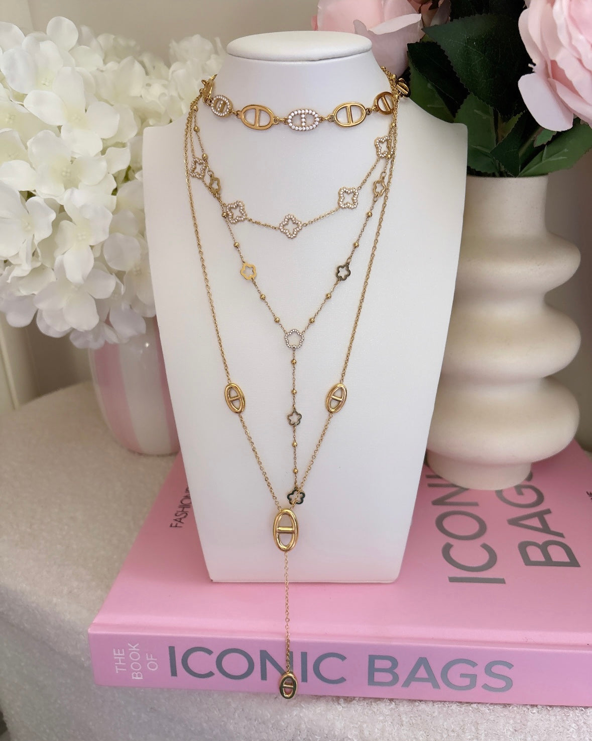 COLLIER GIANNA