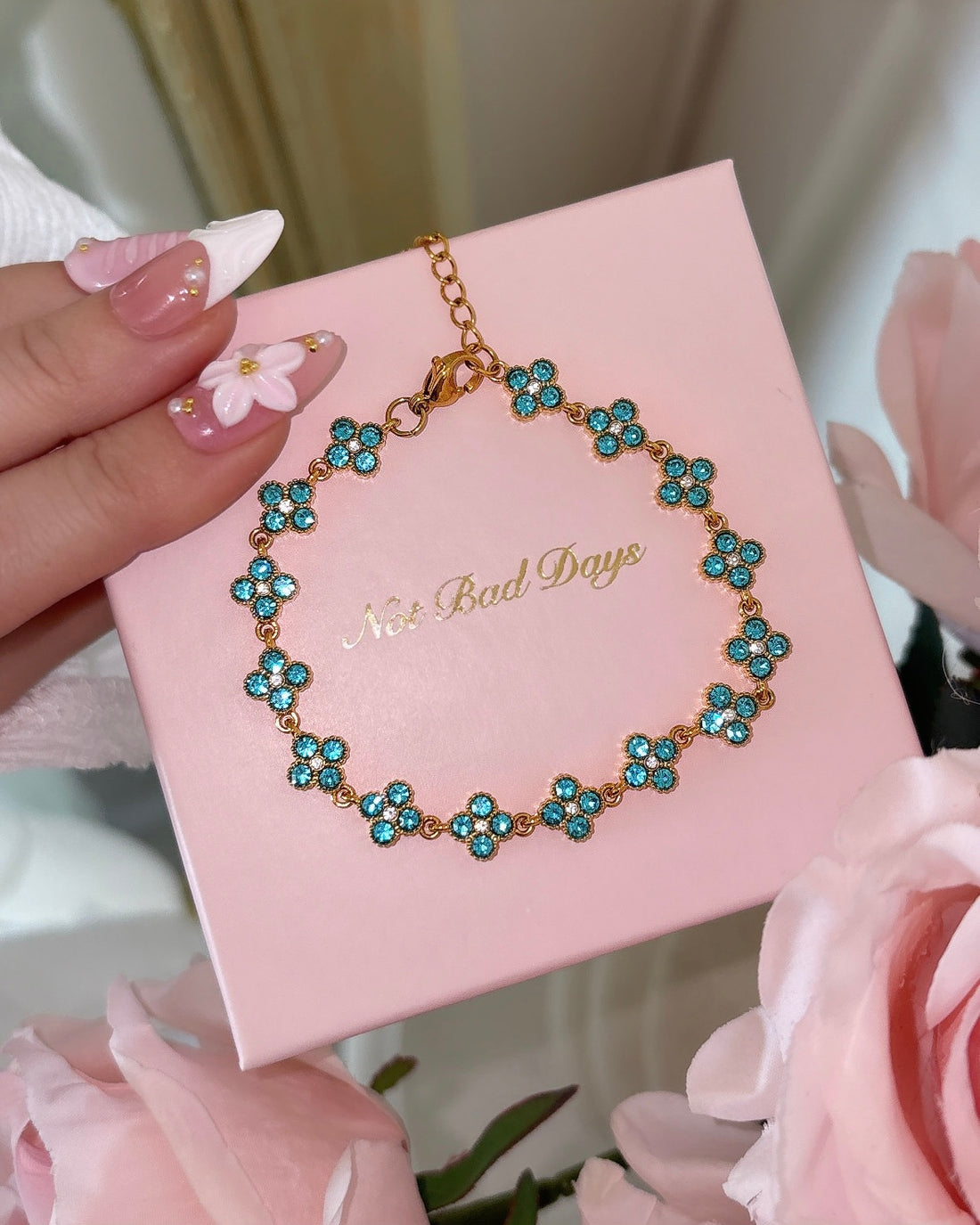BRACELET ICONIC BLEU CLAIR