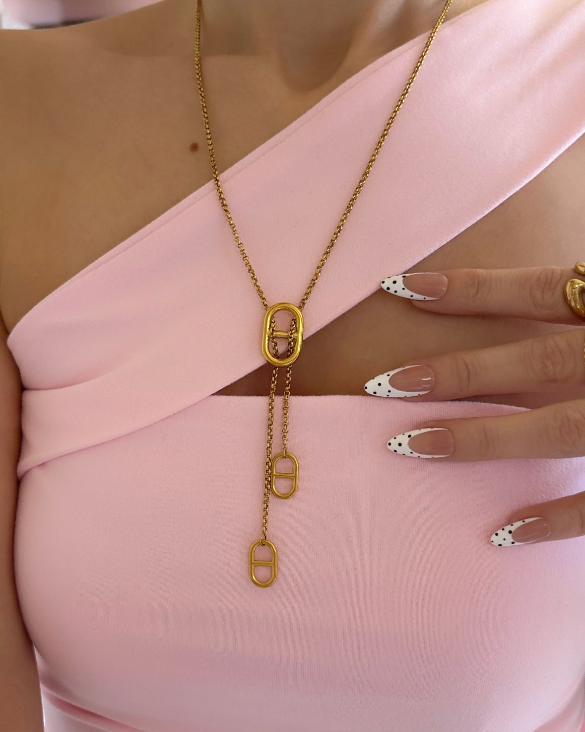 COLLIER ISSEY