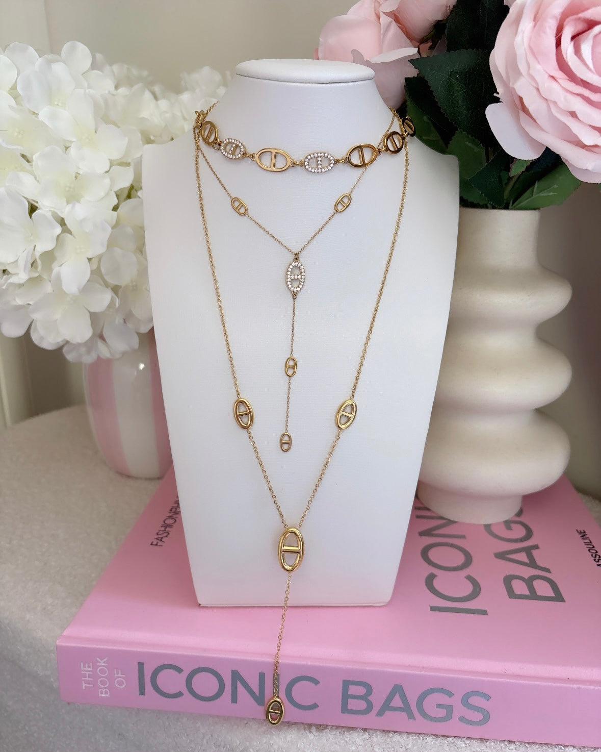 COLLIER NAIMA