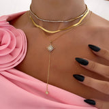 COLLIER ELARA