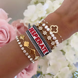 Bracelet brodé « Desperate Housewives »