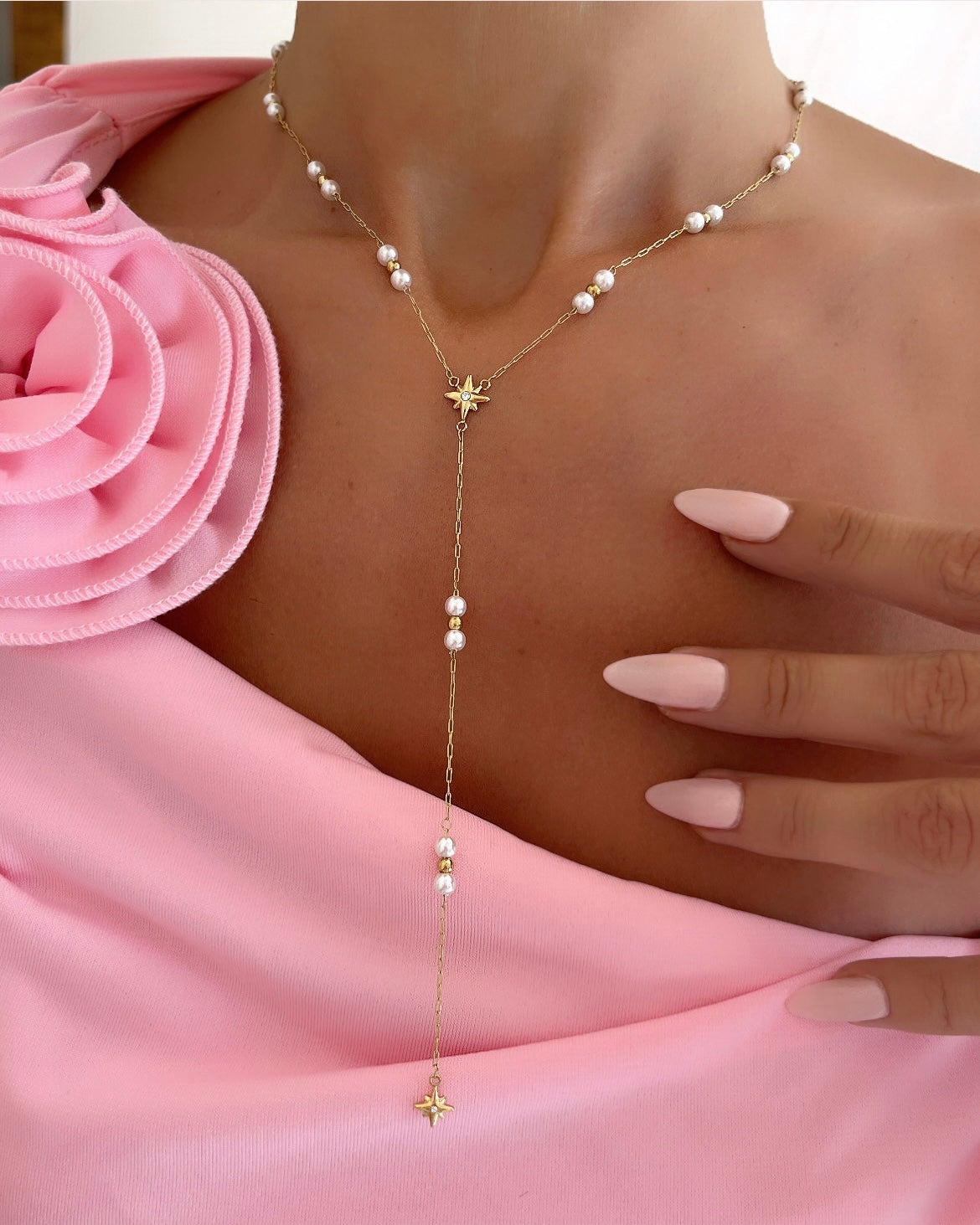 COLLIER JODIE