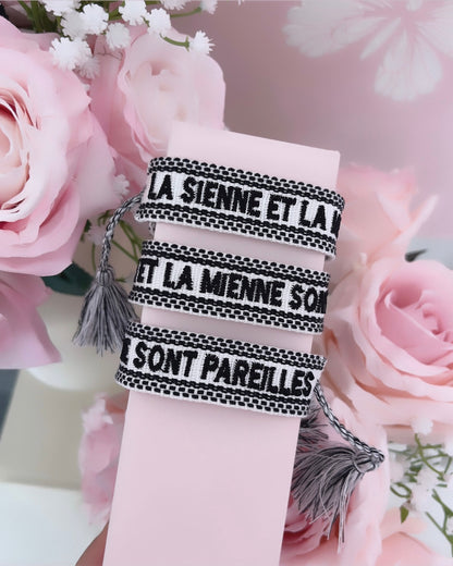 BRACELET BRODÉ LA SIENNE ET LA MIENNE SONT PAREILLES