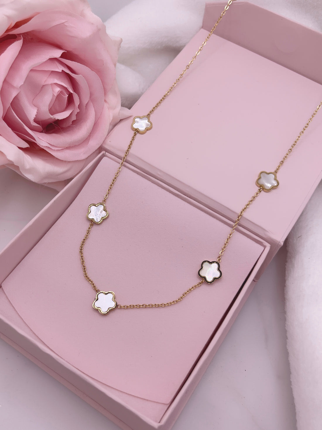 COLLIER CLOVER BLANC