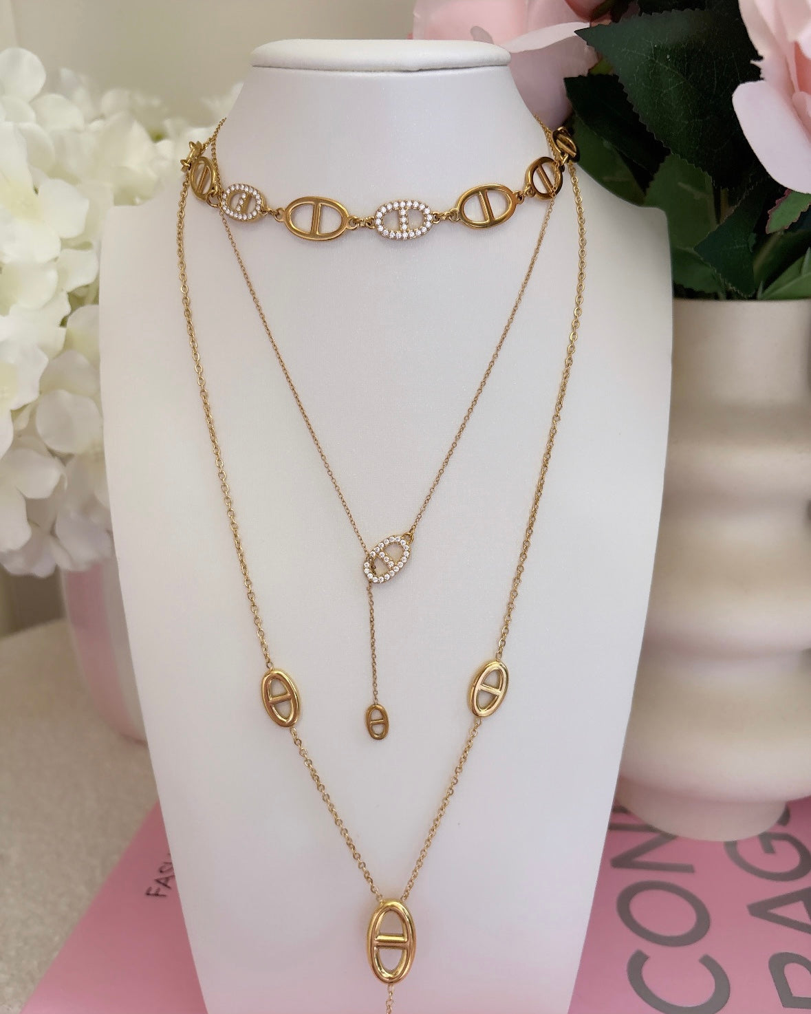 COLLIER LINI