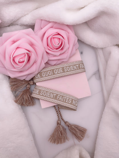 BRACELET DE QUOI QUE SOIENT FAITES NOS ÂMES BEIGE