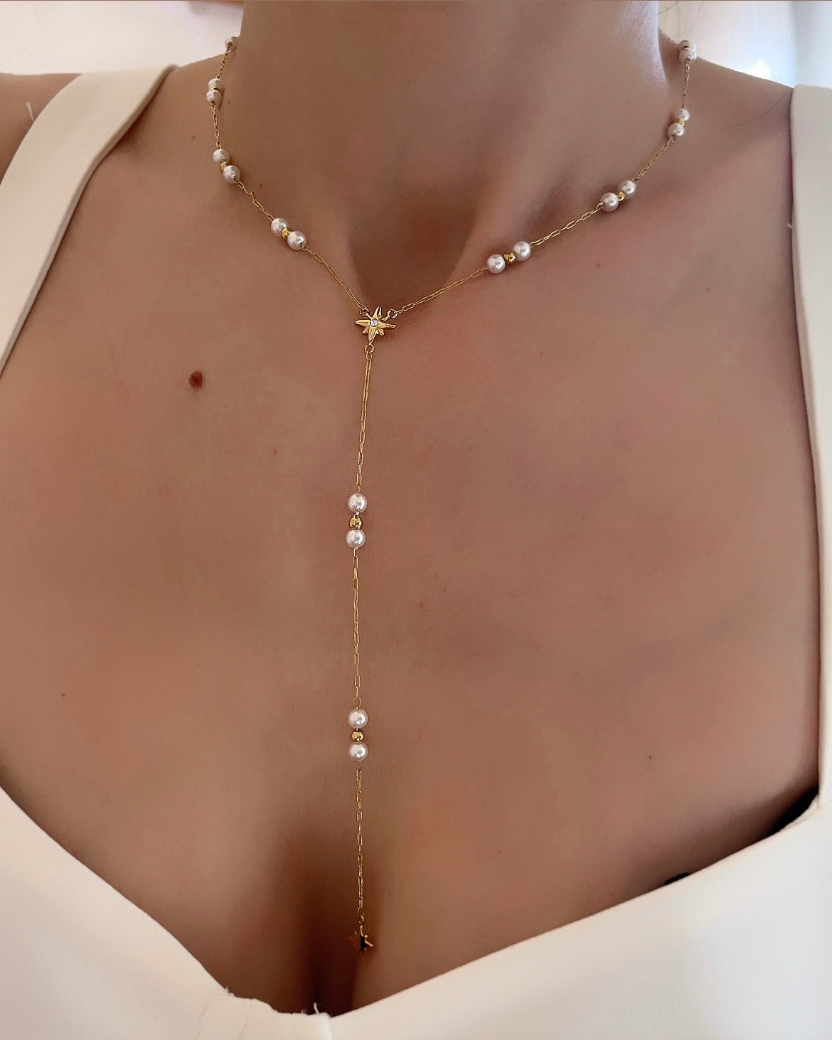 COLLIER JODIE