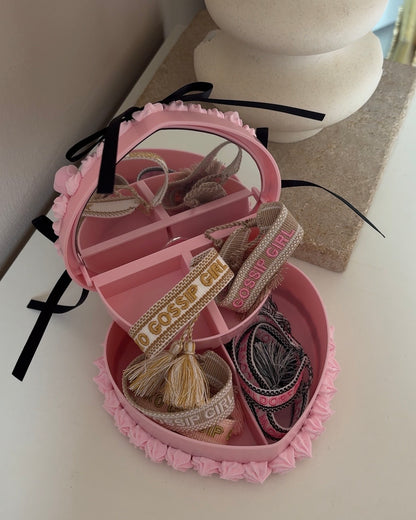 LOT BOÎTE À BIJOUX GOSSIP GIRL + BIJOUX