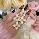 BOUCLES D’OREILLES