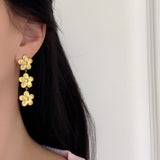 BOUCLES D’OREILLES