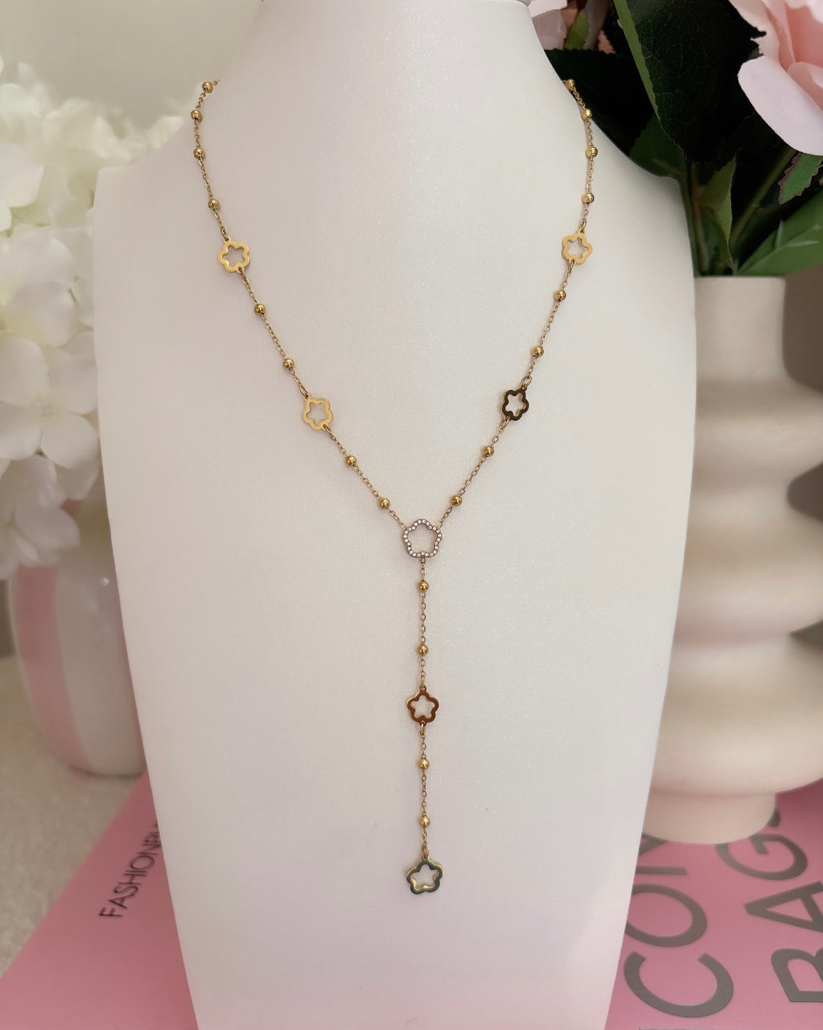 COLLIER GIANNA