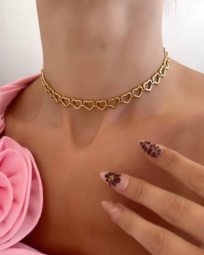 COLLIER GUIRLANDE DE CŒURS
